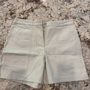 Tommy Hilfiger Women's Classic Tan Shorts, size 14